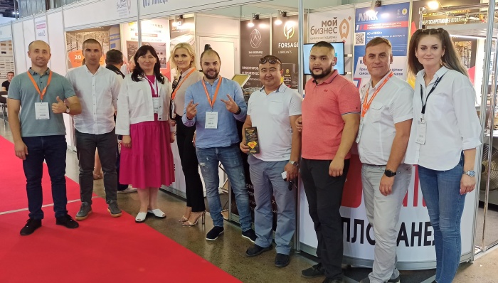 Липецкие компании презентовали свою продукцию на строительной выставке в Казахстане