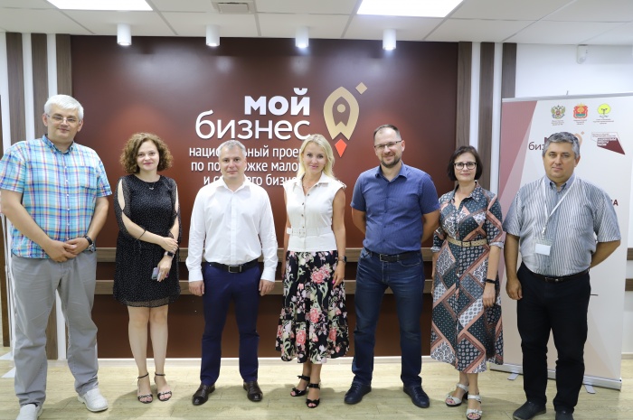На площадке АНО "ЦПЭ Липецкой области" состоялась рабочая встреча с коллегами из Тамбова