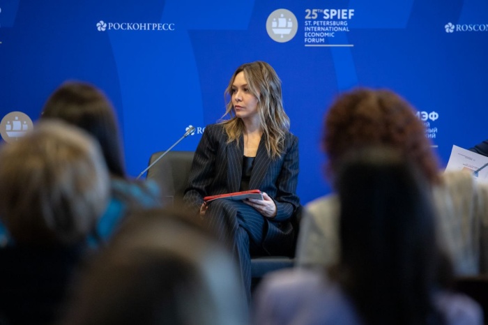 Почти миллион предпринимателей и самозанятых получили господдержку в центрах «Мой бизнес»