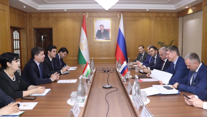 Владимир Путин отметил вклад бизнеса в развитие российско-таджикистанских отношений 