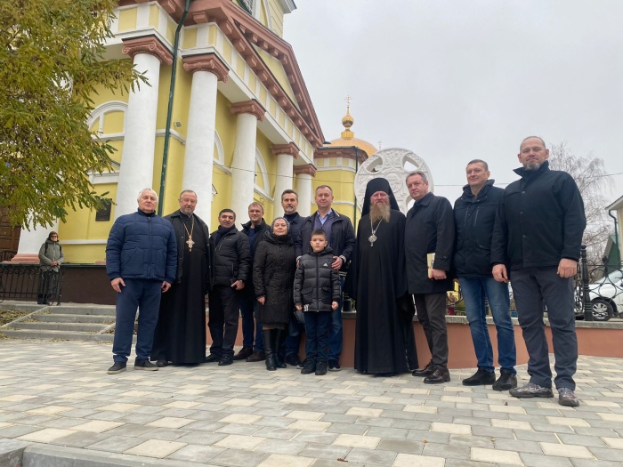 Руководство центра "Мой бизнес" и бизнес-объединений региона провели совместную молитву инициативных и неравнодушных к судьбе Отечества граждан