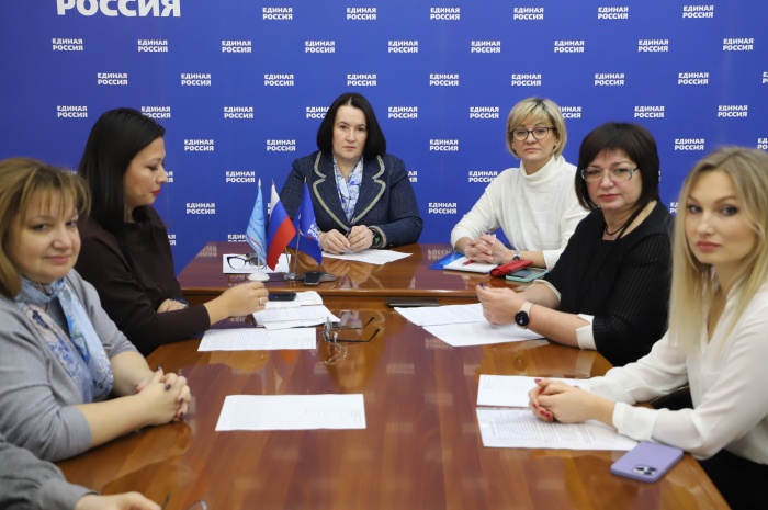 Начальник центра поддержки предпринимательства Наталья Родионова приняла участие в приеме по вопросам женщин – предпринимателей