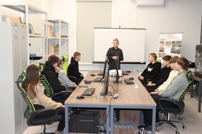 ЦМИТ Ельца стал площадкой для проведения профессиональных проб