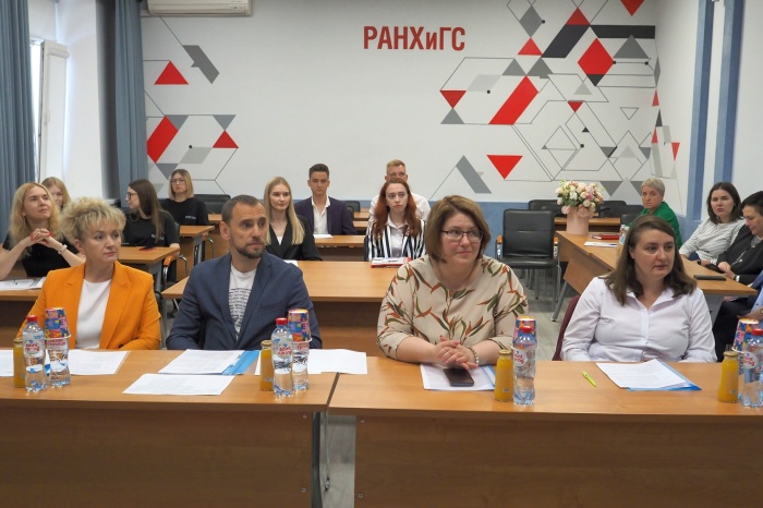 Три выпускника Липецкого филиала РАНХиГС защитили «Стартап как диплом»  