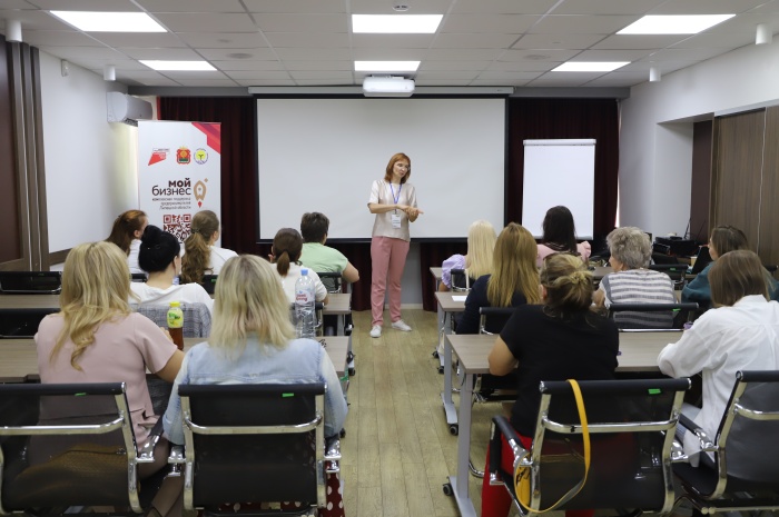 Самозанятые региона узнали, как сохранить себя, своих клиентов, свой бизнес